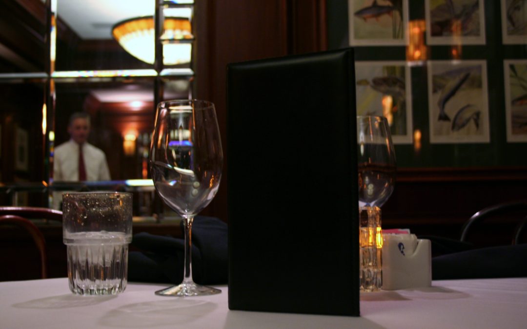 Should Restaurant Servers Post Credit Card Receipts?